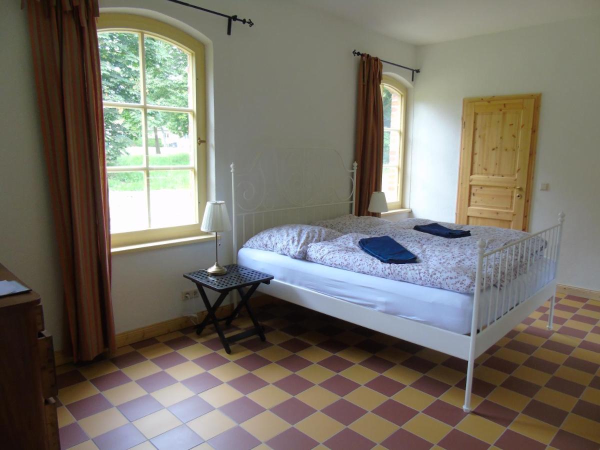 Schmiede Der Wasserburg Liepen Gielow Εξωτερικό φωτογραφία
